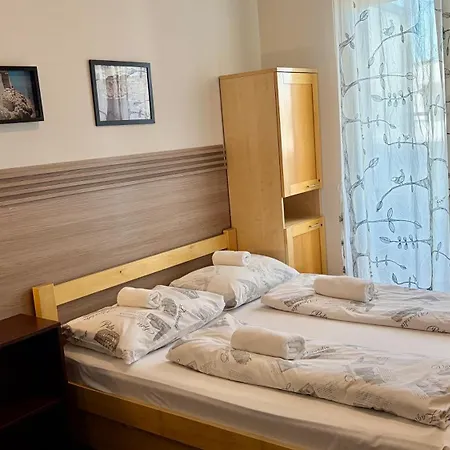 Hostel Moving-2